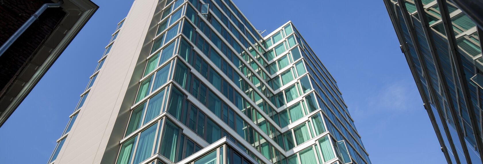 ConceptSystem 77 Standard Deuren en ConceptSystem 77 Vlak Deuren - Appartementencomplex Groene Toren Eindhoven: voormalig kantoor krijgt nieuw leven gelegen in Eindhoven, Nederland