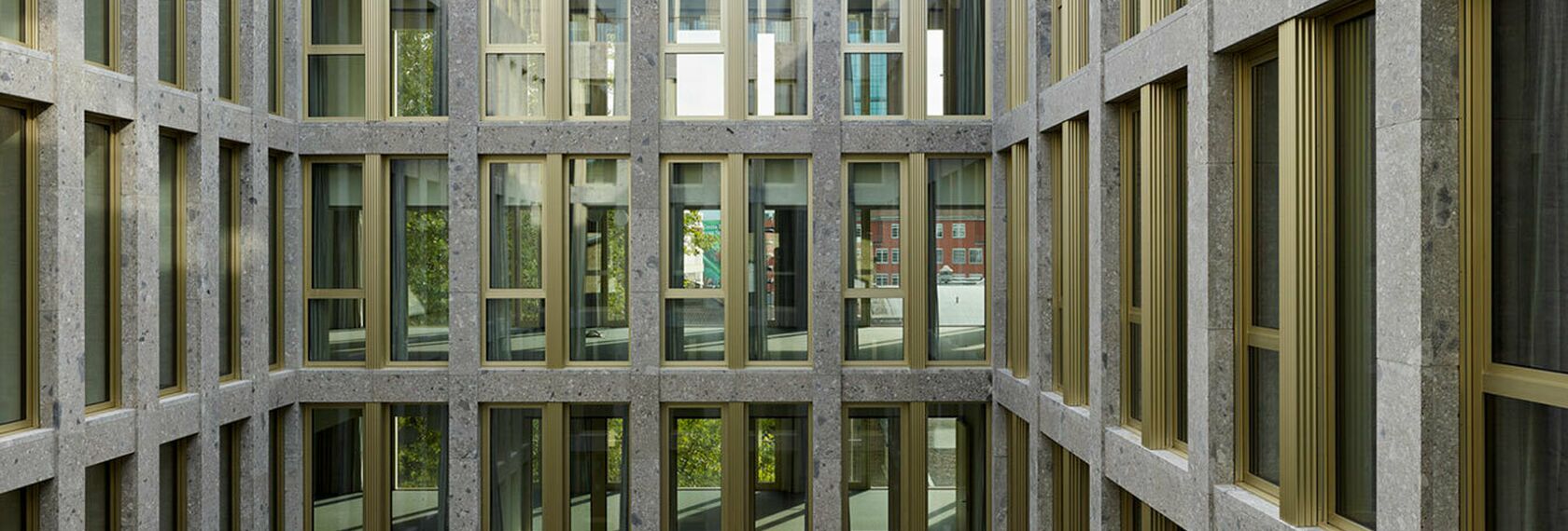 CS 86-HI (c) Geannuleerde systemen en CW 65-EF Vliesgevels - Schiffbauplatz gelegen in Zürich, Zwitserland