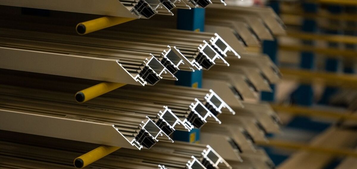 Reynaers Aluminium levert alvast de profielen in de lengte aan de vakman..jpg