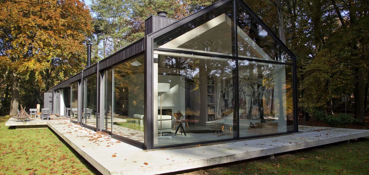 ConceptPatio 130 Schuifsystemen, ConceptSystem 77 Ramen en ConceptWall 50 Vliesgevels - House Het Brouwhuis: eigentijdse woning die opgaat in bosrijke omgeving gelegen in Oisterwijk, Nederland