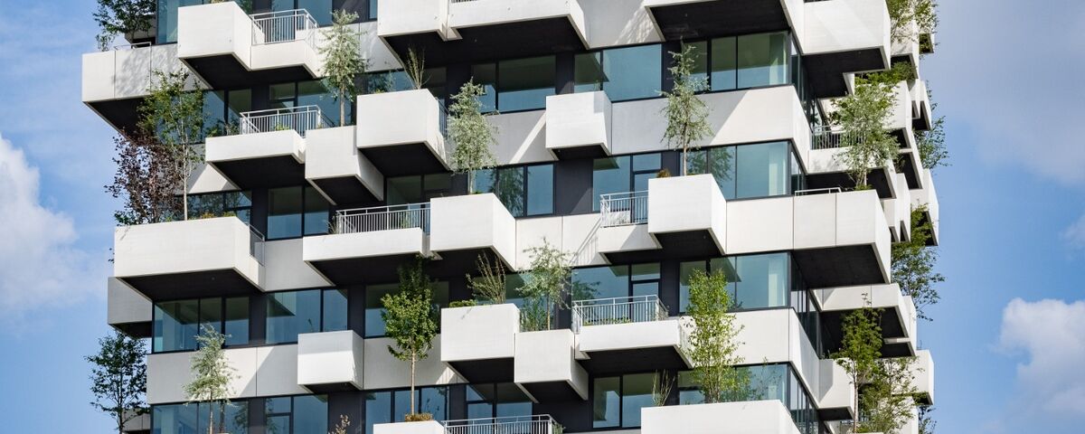 Enkele verdiepingen van de Trudo Tower langs de buitenkant.