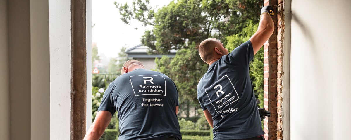 Installation fabricator