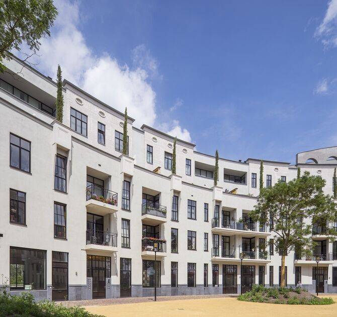 SlimLine 38 Entrance Door