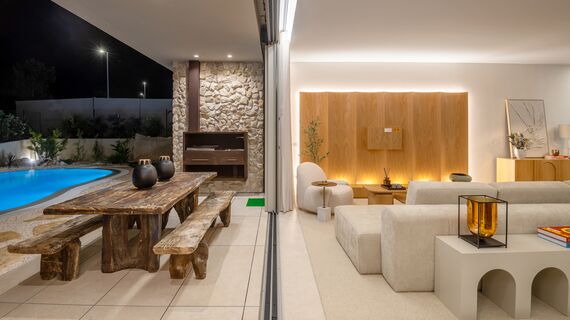 SlimPatio 68 Schuifsystemen en MasterLine 8 Ramen - Lagoon Village gelegen in Óbidos, Portugal