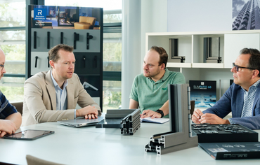 Project connect Header website