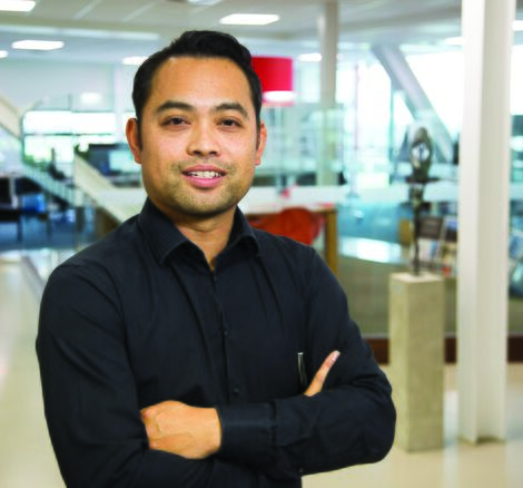 ConceptFolding 77 Schuifsystemen en ConceptWall 50 Vliesgevels - DC New Logic III: het op één na duurzaamste distributiecenturm ter wereld gelegen in Tilburg, Nederland